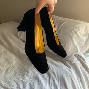 Vintage Black Velvet Nina Pumps